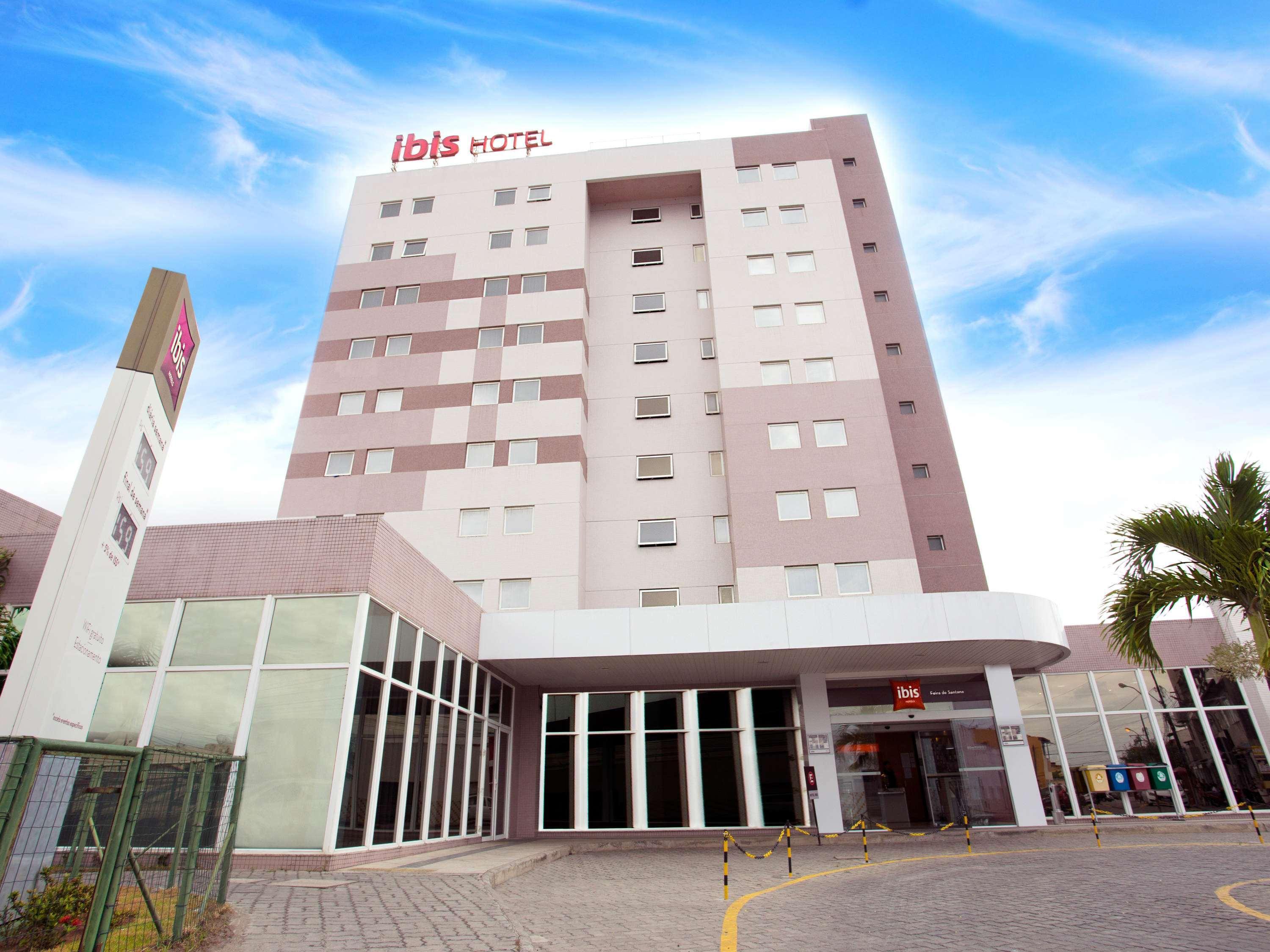 Ibis Feira De Santana Hotel Buitenkant foto